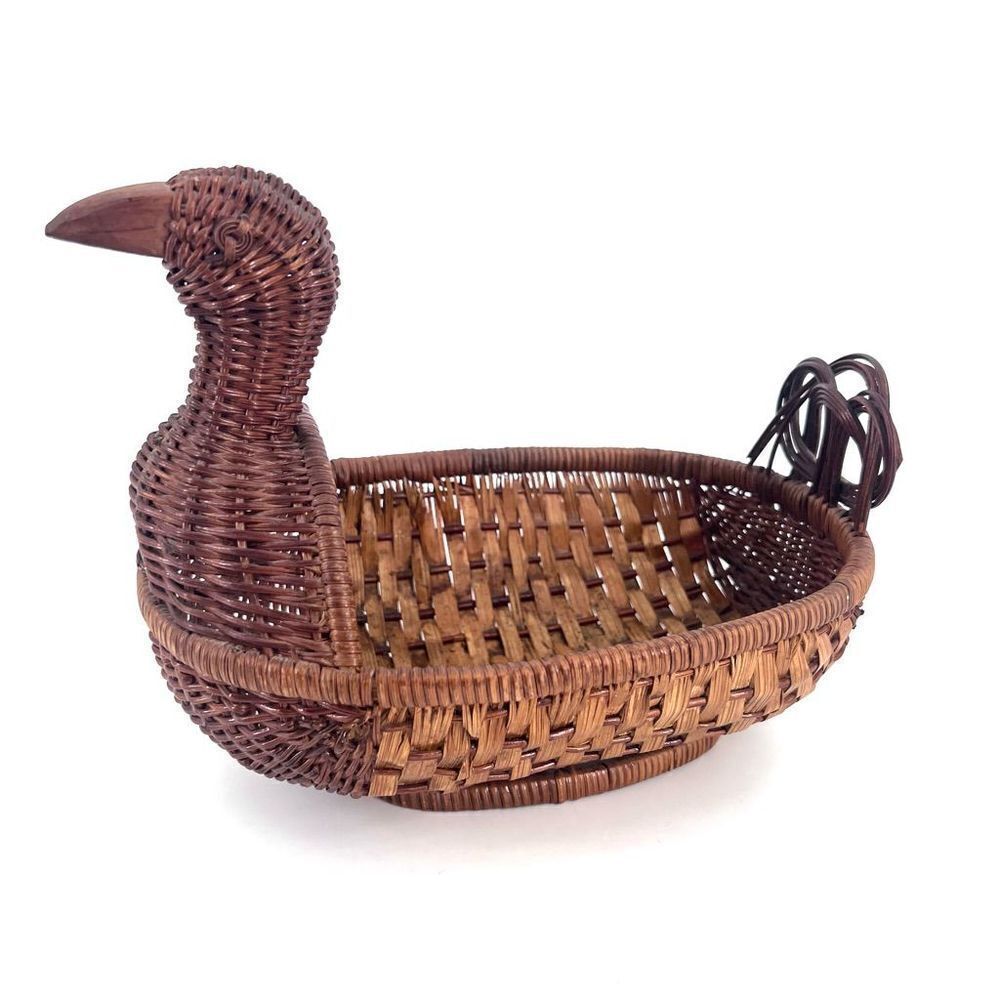 Vintage Duck Basket Bin Camp Adirondack‎ Thanksgiving Fall wicker